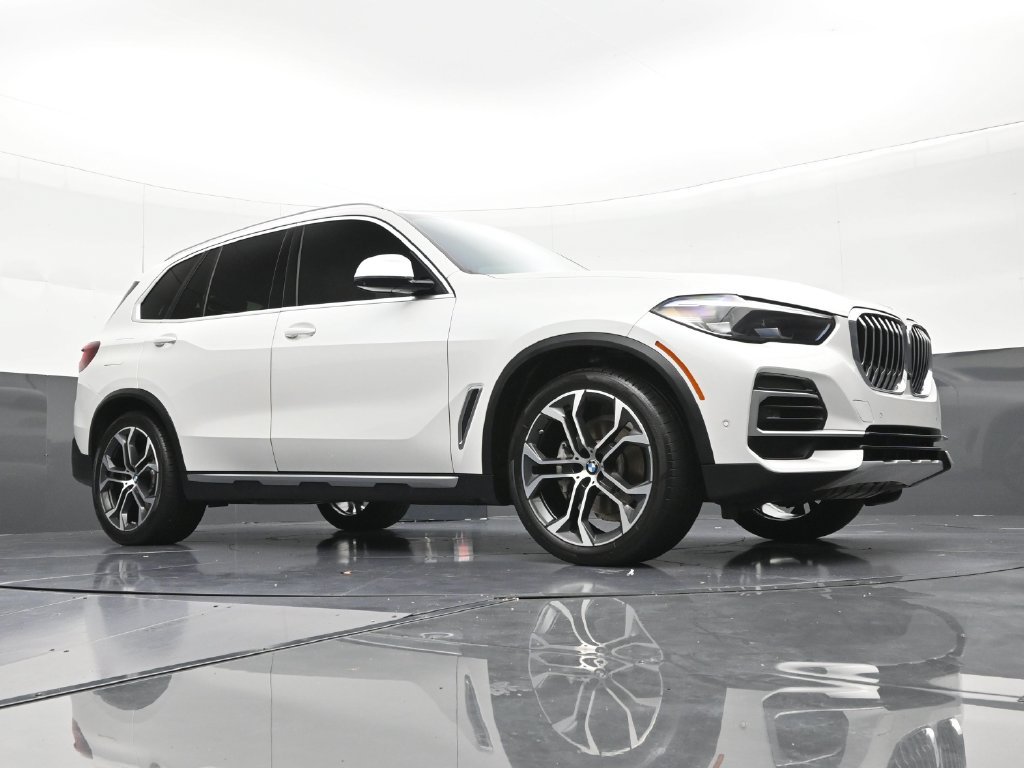 Used 2023 BMW X5 sDrive40i w/ Parking Assistance Package RWD image 30