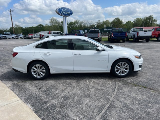 Used 2022 Chevrolet Malibu LT FWD image 4