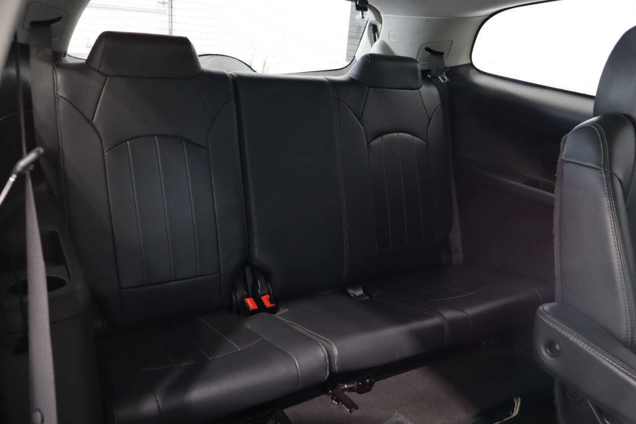 Used 2016 Buick Enclave Leather FWD image 12