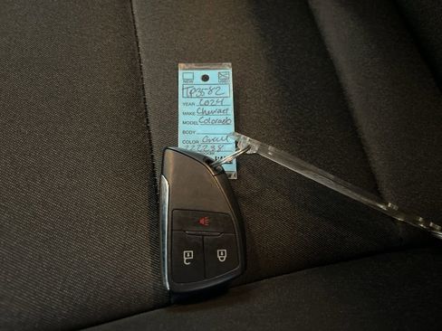 Used 2024 Chevrolet Colorado W/T image 75