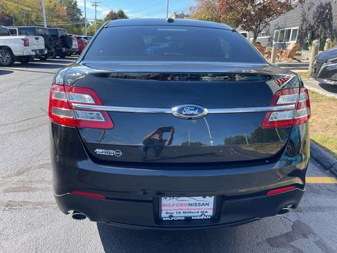 Used 2015 Ford Taurus SEL w/ Equipment Group 201A image 4