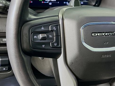 Used 2024 GMC Yukon Denali w/ Advanced Technology Package AWD/4WD image 10