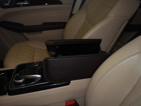 Used 2017 Mercedes-Benz GLE 350 image 43