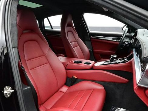 Certified 2021 Porsche Panamera Turbo S AWD/4WD image 18