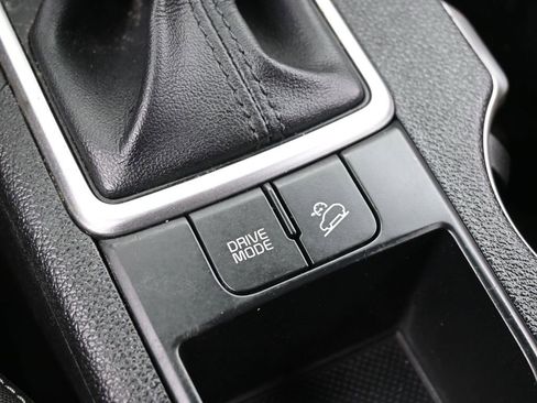 Used 2020 Kia Sportage LX image 25