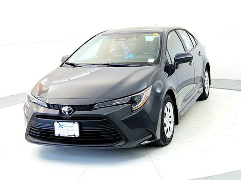 New 2026 Toyota Corolla LE image 2