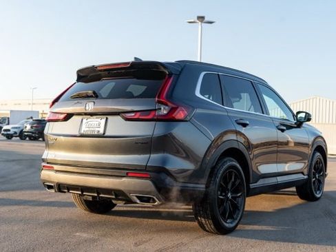 Certified 2025 Honda CR-V Sport image 7