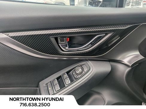 Used 2018 Subaru Impreza 2.0i Limited image 31