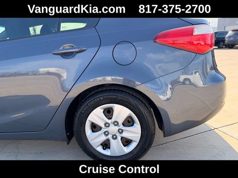 Used 2016 Kia Forte LX w/ LX Popular Package image 9