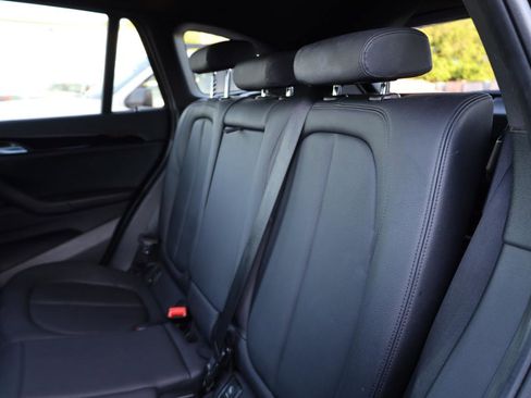 Used 2018 BMW X1 sDrive28i w/ Convenience Package image 13