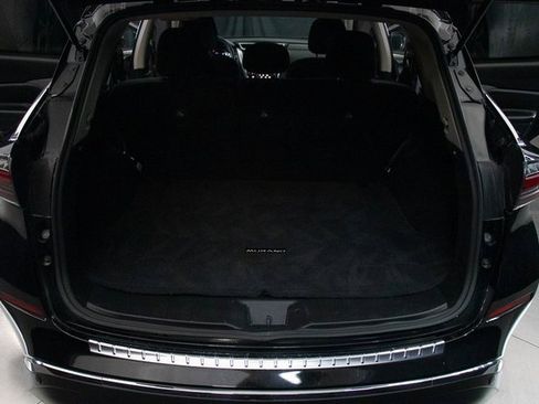 Used 2020 Nissan Murano S w/ Technology Package image 19