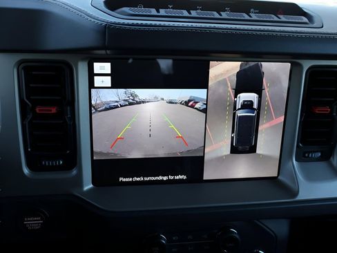 Used 2023 Ford Bronco Raptor image 23