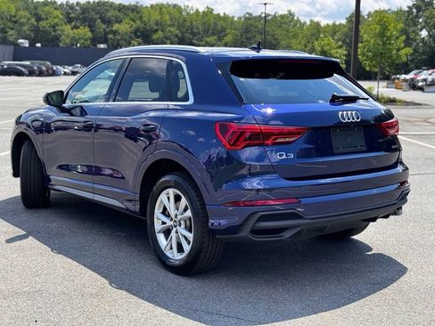 Used 2025 Audi Q3 2.0T Premium w/ Convenience Package AWD/4WD image 4