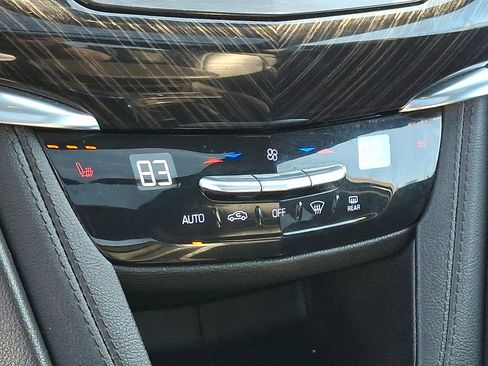 Used 2021 Cadillac XT6 Premium Luxury w/ LPO, Floor Liner Package image 17