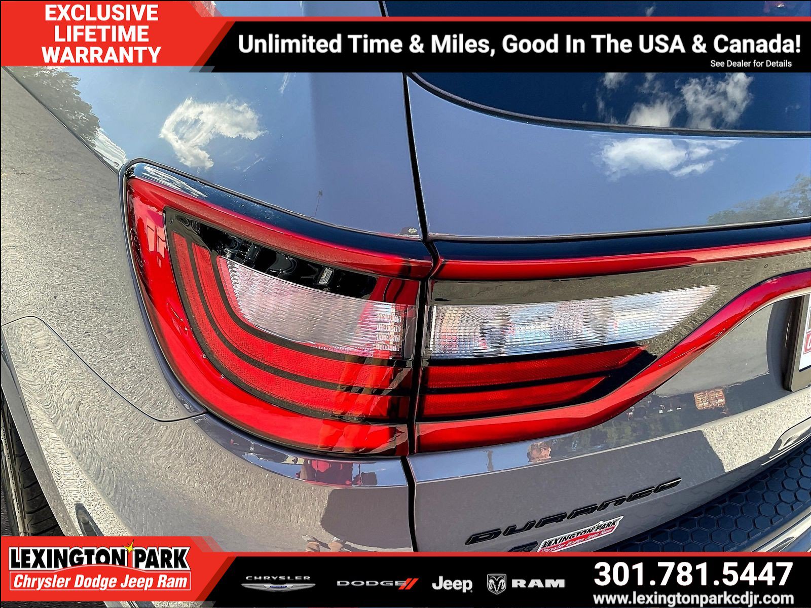 Used 2023 Dodge Durango R/T w/ Tow 'N Go Package AWD/4WD image 22