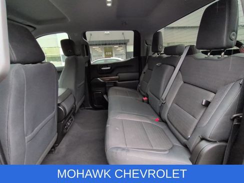 Certified 2019 Chevrolet Silverado 1500 LT Trail Boss w/ Convenience Package AWD/4WD image 24