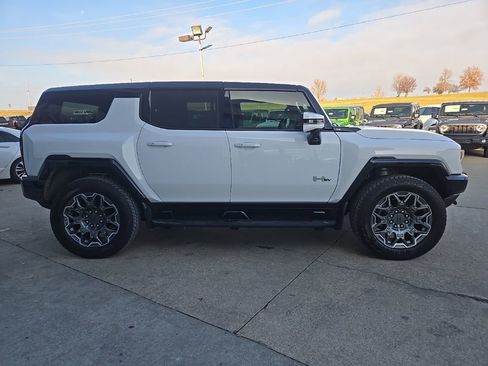 Used 2025 GMC Hummer EV 3X image 12