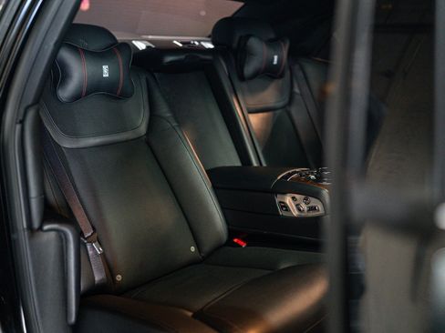 Used 2015 Rolls-Royce Ghost RWD image 15