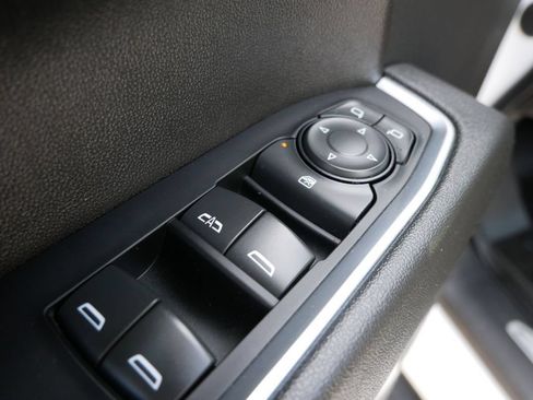 Used 2024 Chevrolet Silverado 1500 LT AWD/4WD image 21