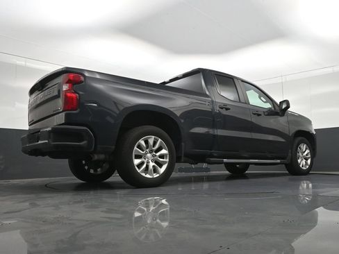 Used 2023 Chevrolet Silverado 1500 Custom RWD image 27