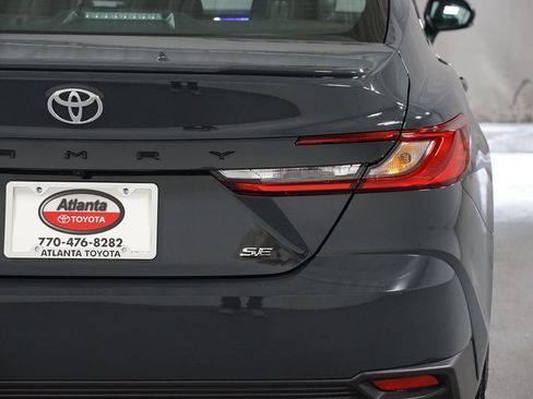 Used 2026 Toyota Camry SE FWD image 10