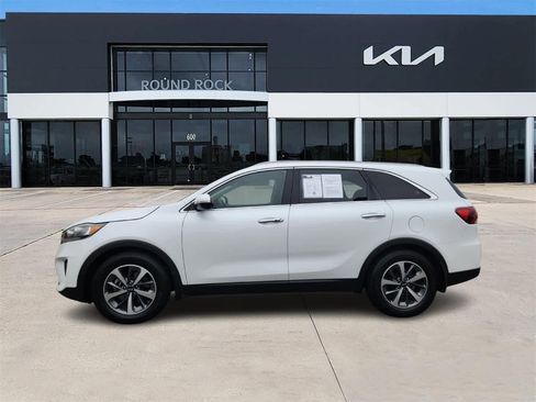Used 2019 Kia Sorento EX image 4