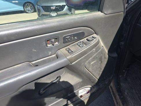 Used 2005 Chevrolet Silverado 1500 w/ Safe And Sound Package image 8