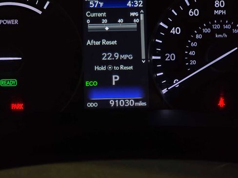 Used 2019 Lexus RX 450hL Luxury image 29