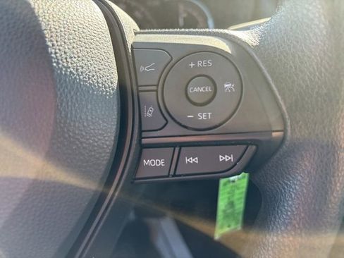 Used 2025 Toyota RAV4 LE image 15