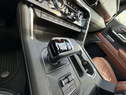 Certified 2024 GMC Sierra 1500 Denali Ultimate image 22