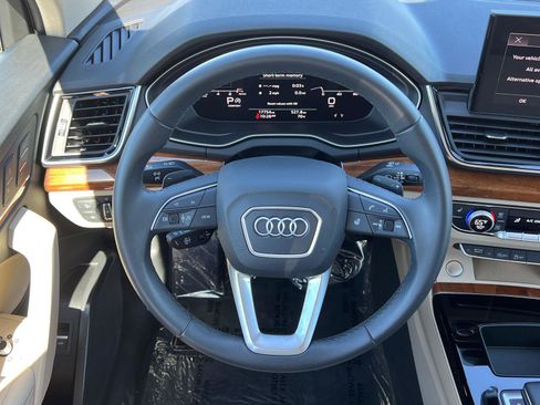 Used 2022 Audi Q5 2.0T Premium Plus AWD/4WD image 24
