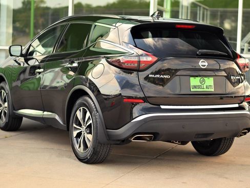 Used 2019 Nissan Murano SV w/ Premium Package image 5