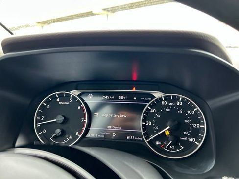 Used 2023 Nissan Rogue SV FWD image 23