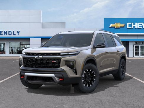 New 2026 Chevrolet Traverse Z71 w/ LPO, Floor Liner Package image 16