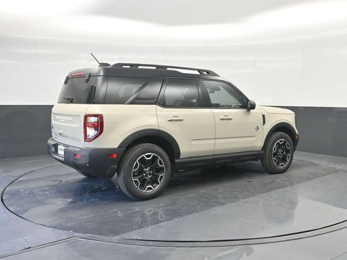 New 2025 Ford Bronco Sport Outer Banks image 15