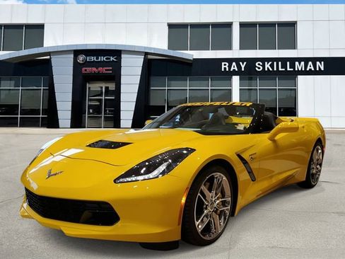 Used 2014 Chevrolet Corvette Stingray Convertible w/ 3LT Preferred Equipment Group image 3