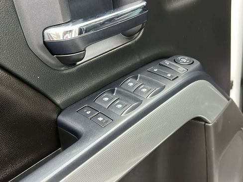 Used 2017 Chevrolet Silverado 1500 LT w/ All Star Edition image 21