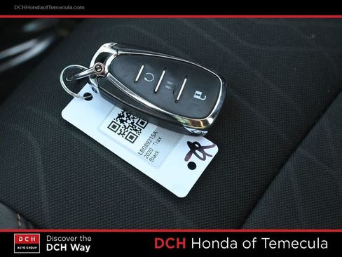 Used 2020 Chevrolet Trax LT w/ LT Convenience Package FWD image 15