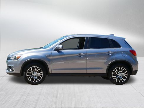 Used 2017 Mitsubishi Outlander Sport LE AWD/4WD image 4