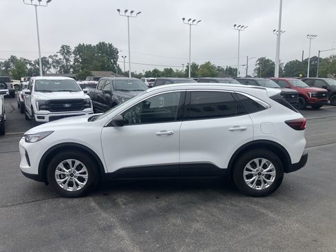 Used 2023 Ford Escape Active AWD/4WD image 4