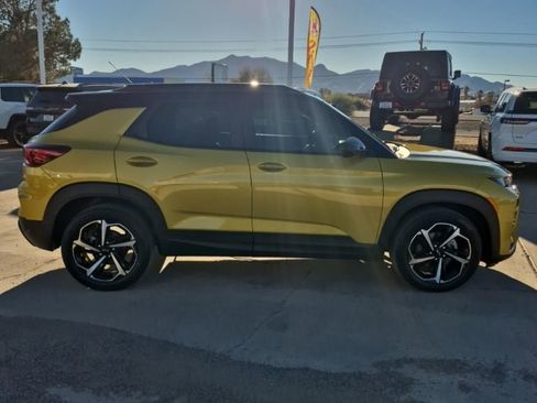 Used 2023 Chevrolet TrailBlazer RS w/ Sun and Liftgate Package image 4