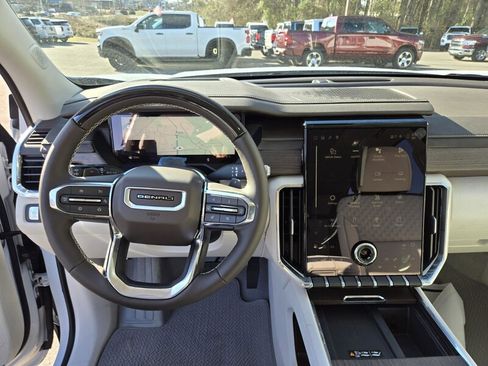 New 2026 GMC Acadia Denali w/ Super Cruise Package image 11