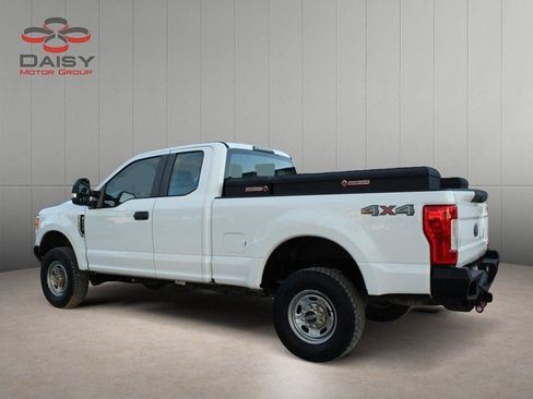 Used 2019 Ford F250 XL w/ XL Value Package AWD/4WD image 8