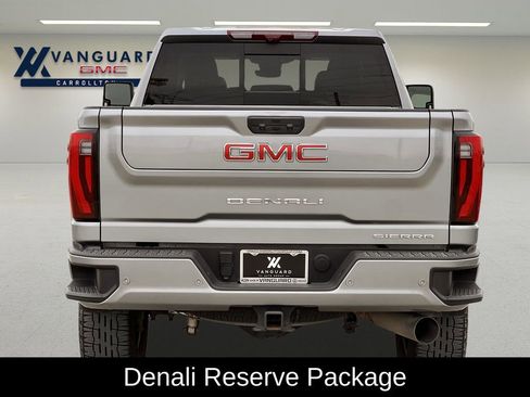 Used 2024 GMC Sierra 2500 Denali w/ Denali Reserve Package image 4