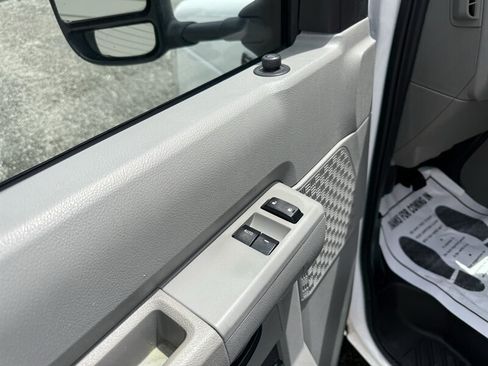 Used 2023 Ford E-350 and Econoline 350 Super Duty w/ Power Windows & Locks Group RWD image 21