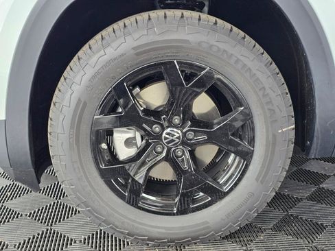 New 2026 Volkswagen Atlas Peak Edition AWD/4WD image 10