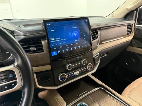 Used 2024 Ford Expedition Max Limited image 81