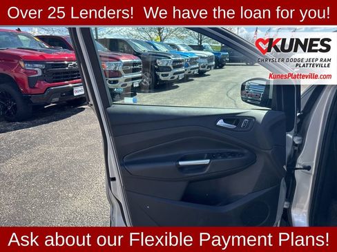 Used 2016 Ford Escape SE AWD/4WD image 11