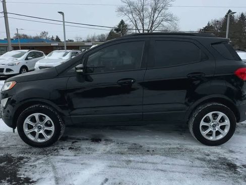 Used 2019 Ford EcoSport SE image 5