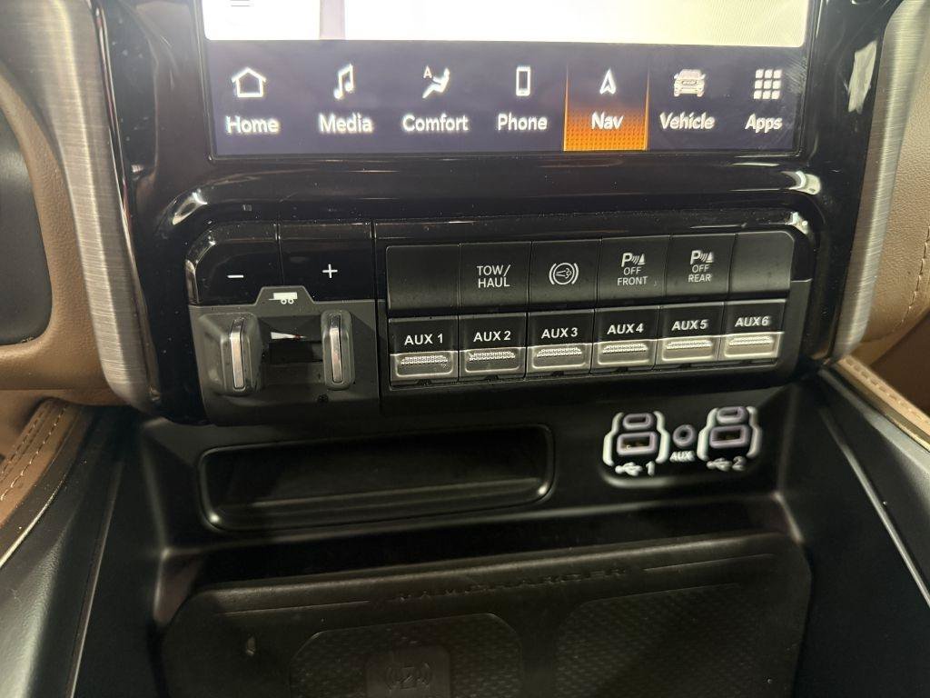 Used 2024 RAM 3500 Limited w/ Safety Group AWD/4WD image 28